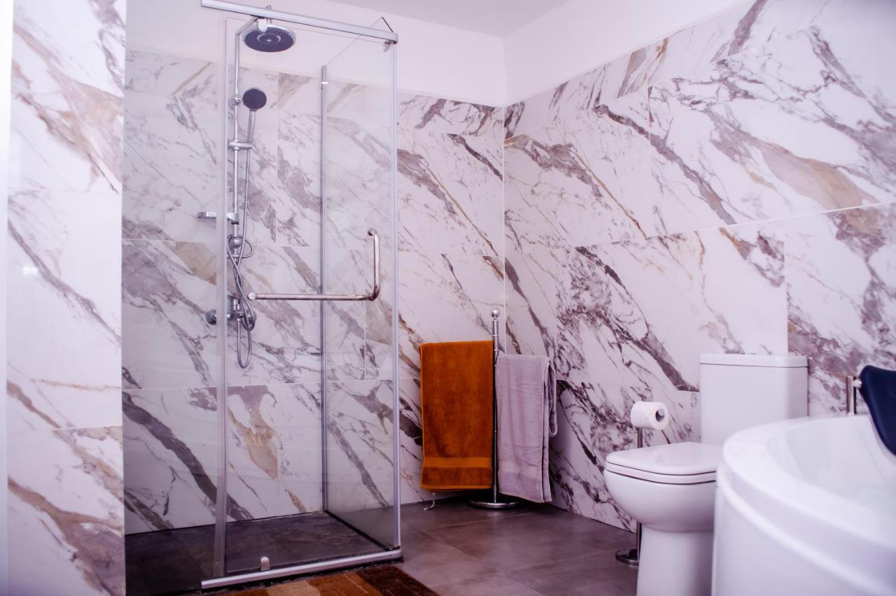 Ampifitia Guest House Antananarivo Luaran gambar